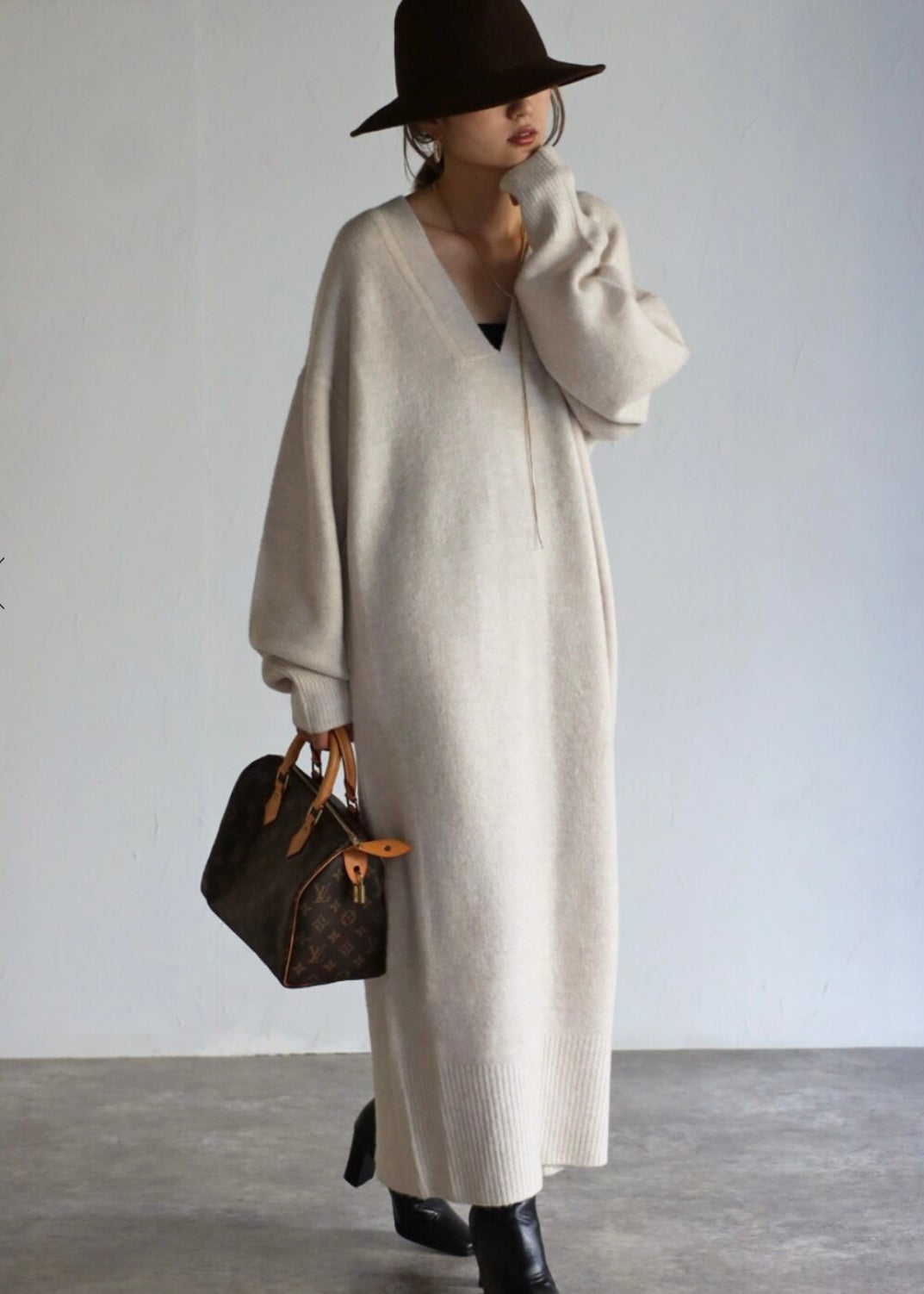 Deep V-neck Onepiece - Ivory