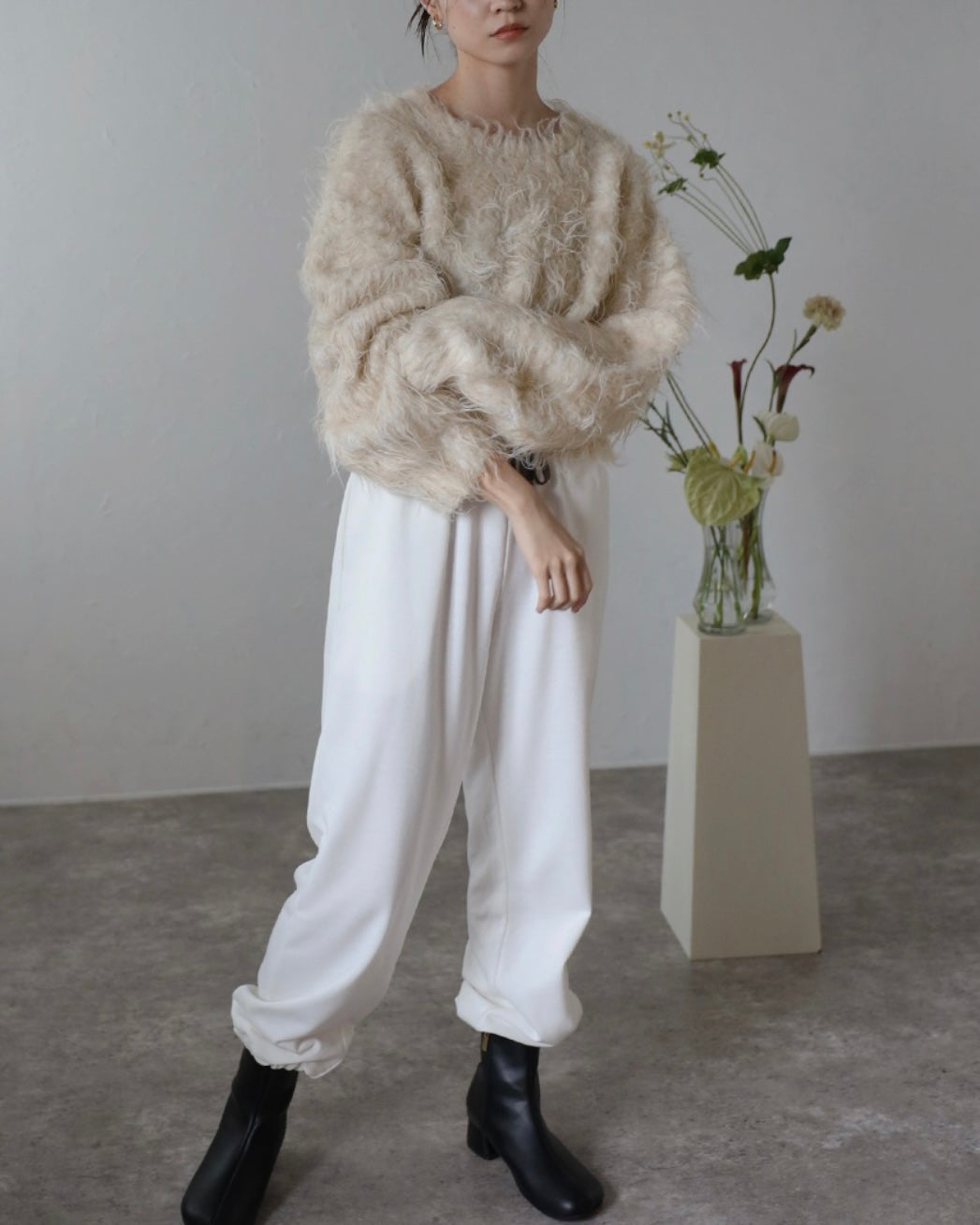 Teddy Bear Shaggy Cropped Pullover - Oatmeal