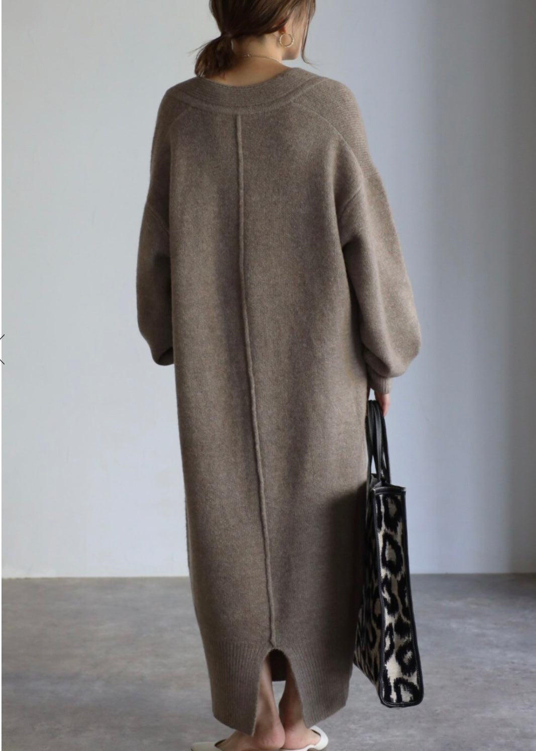 Deep V-neck Onepiece - Mocha