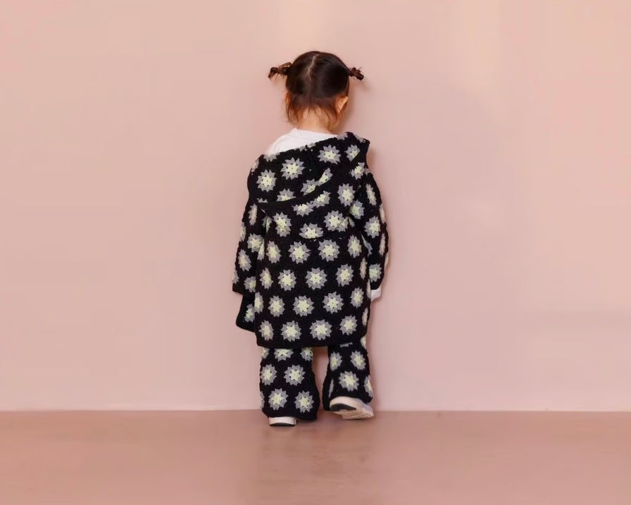 crochet pants - black×lime