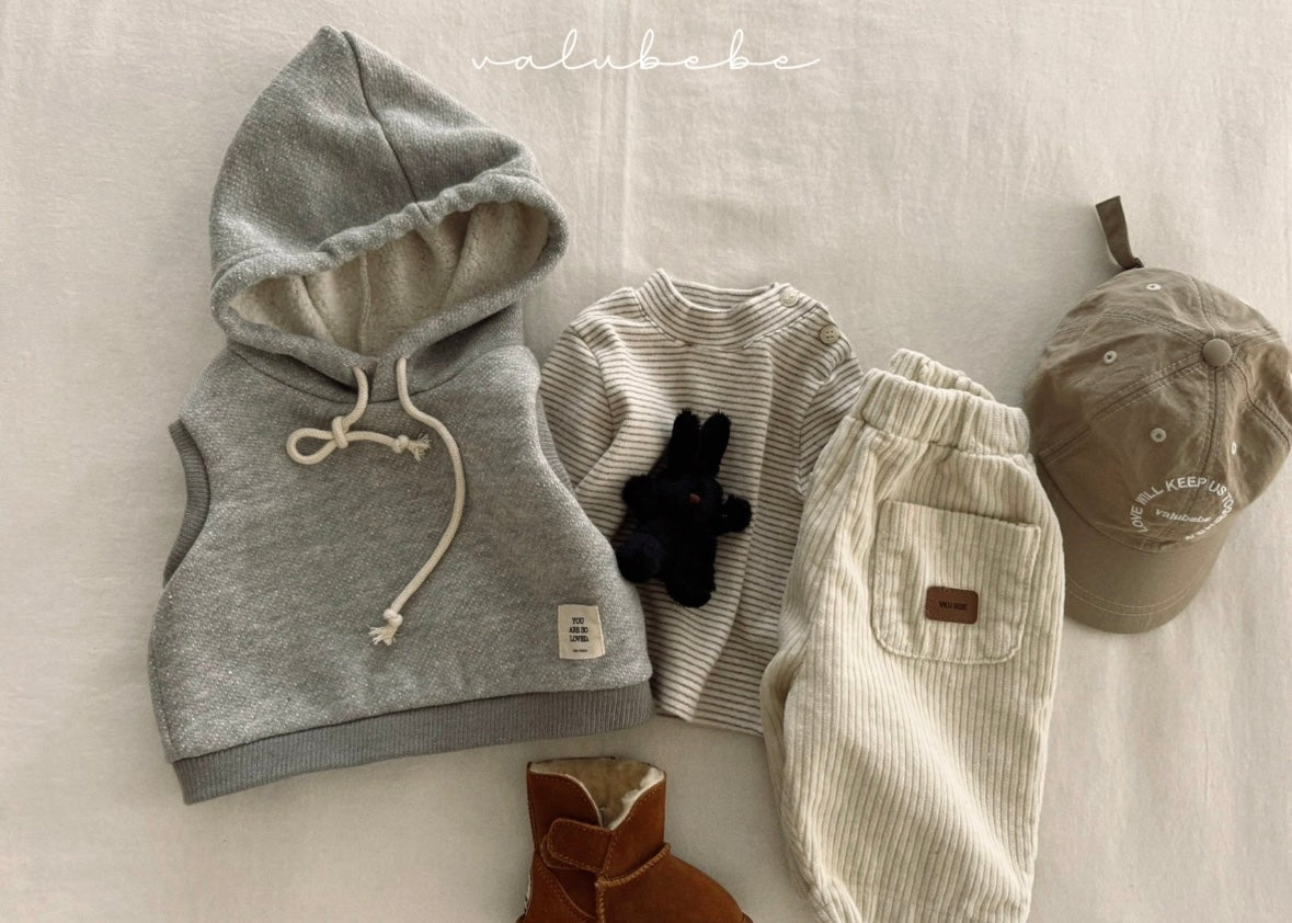 popcorn hood vest
