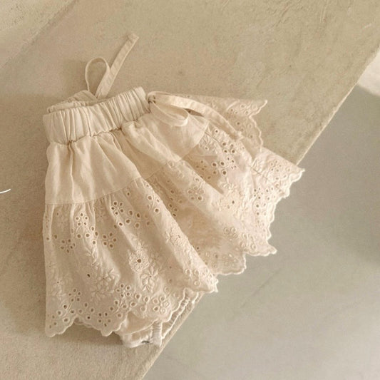 lace skirt bloomer