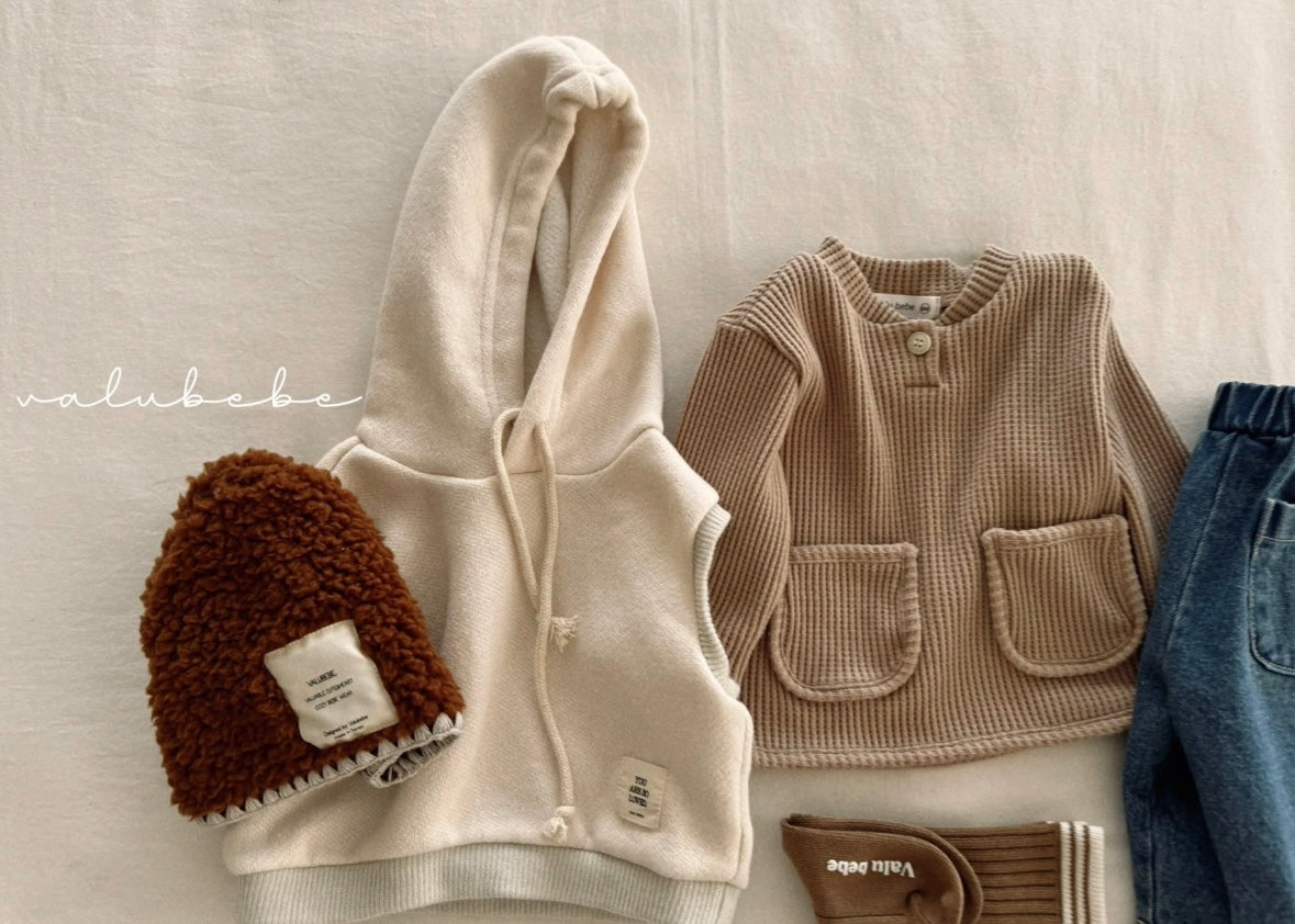 popcorn hood vest
