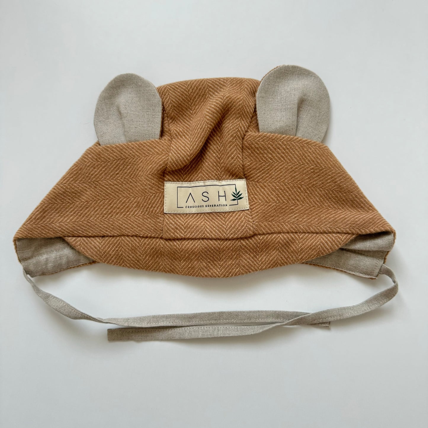WOOL BEAR BRIM BONNET - DRIFTWOOD (NEUTRAL EAR)