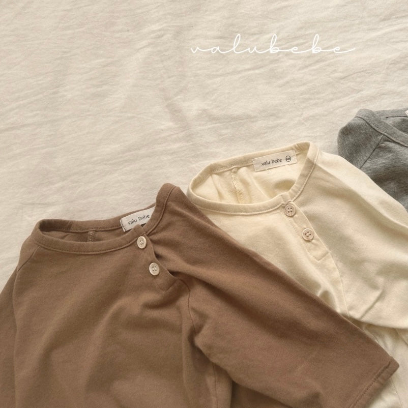 basic button tee