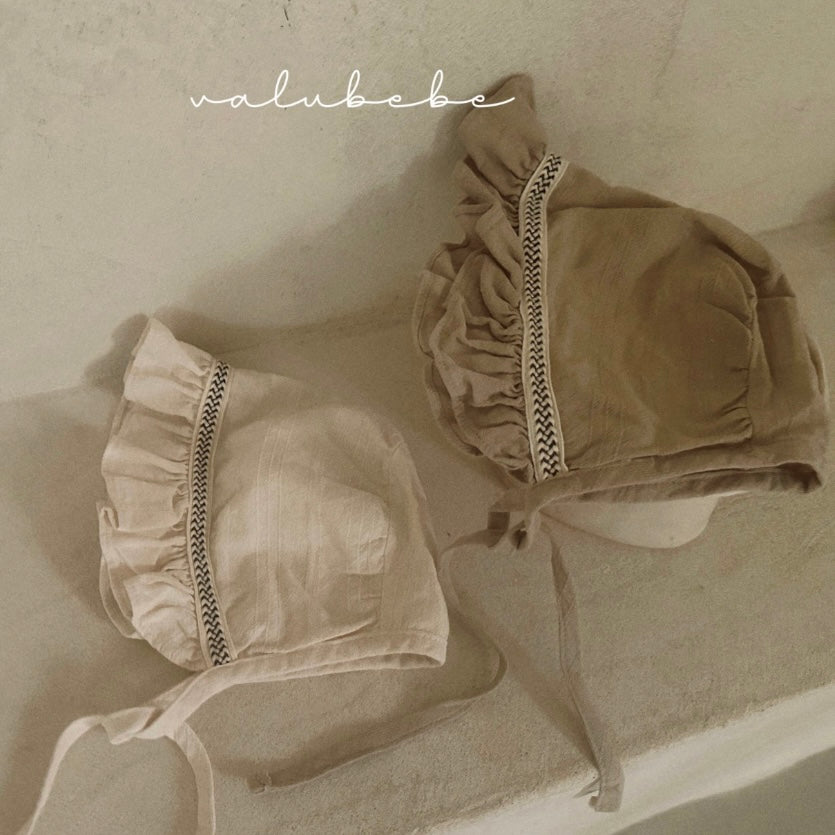 heim frill bonnet
