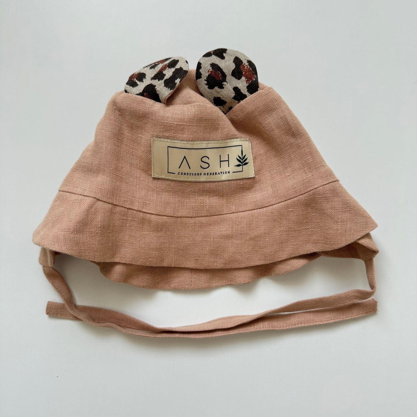 BEAR STRAIGHT HAT - MAGNOLIA (LEOPARD EAR)