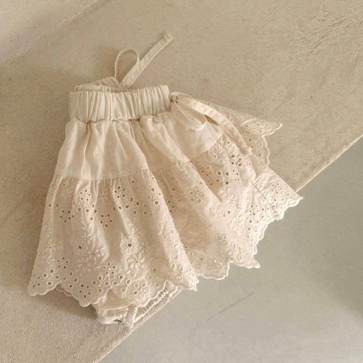 lace skirt bloomer