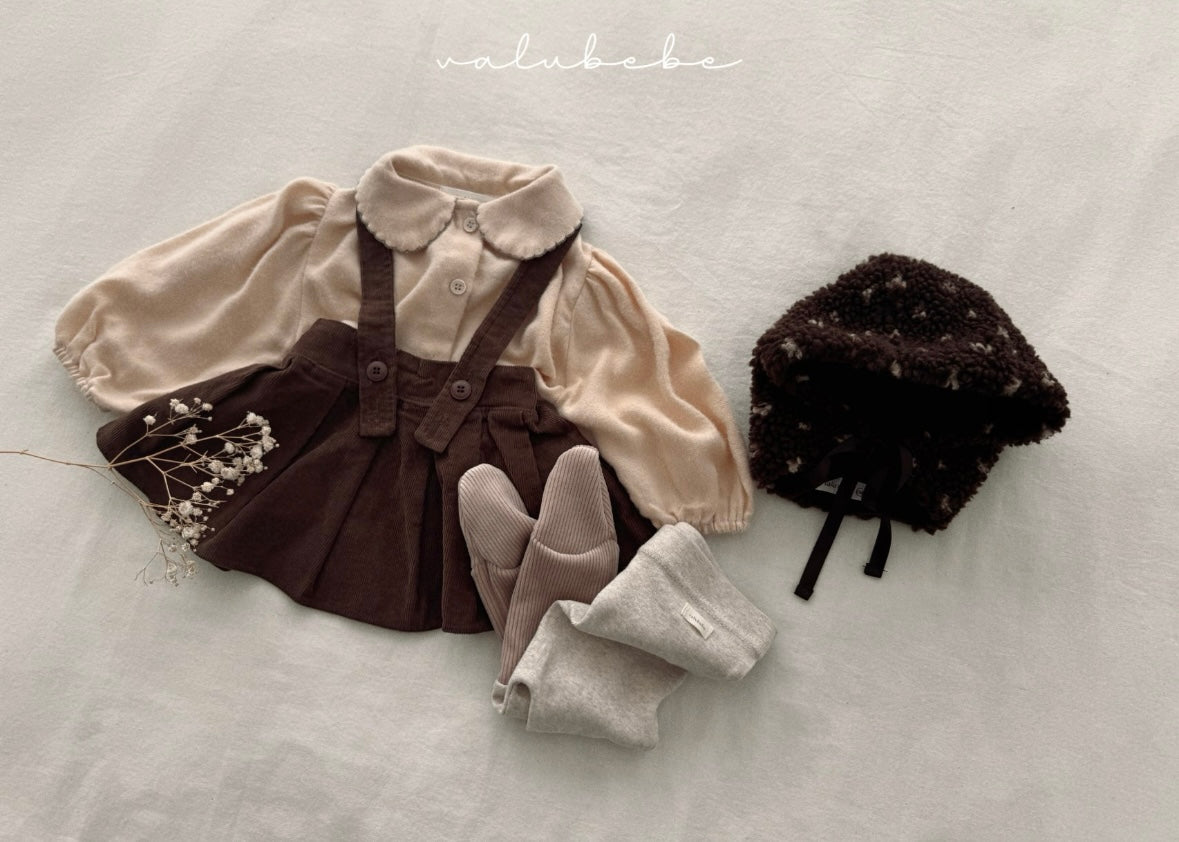 pin coat blouse