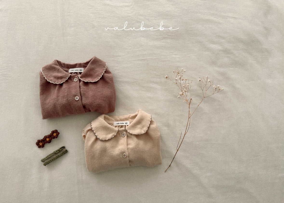 pin coat blouse