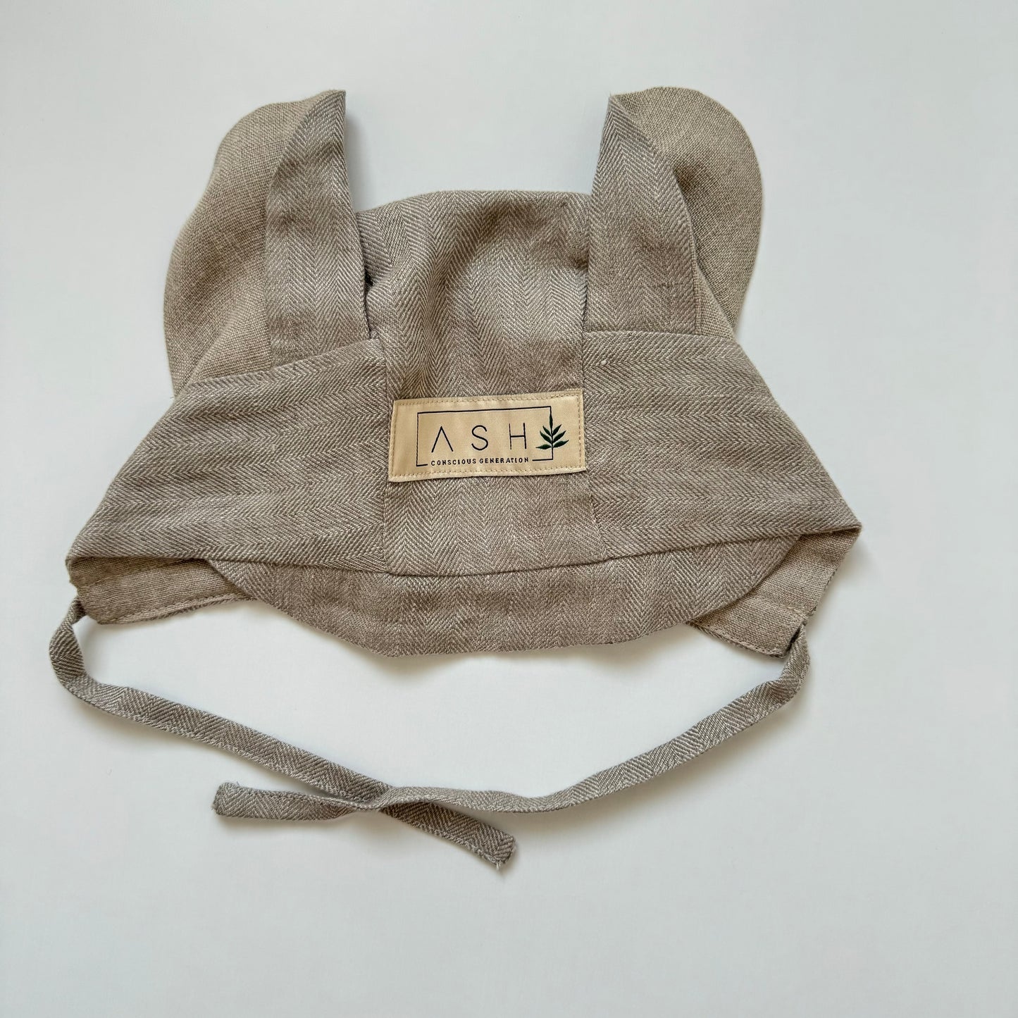 FOX STRAIGHT BONNET - PINETREE (NEUTRAL EAR)