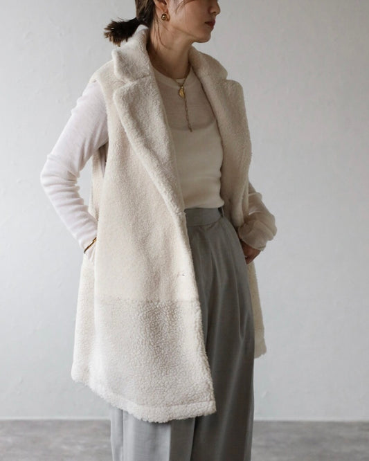 Single Brest Boa Vest - Ecru