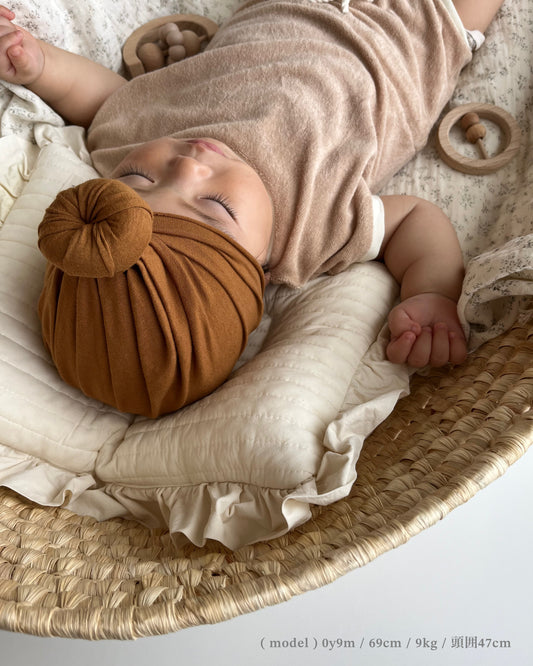 donut turban / camel