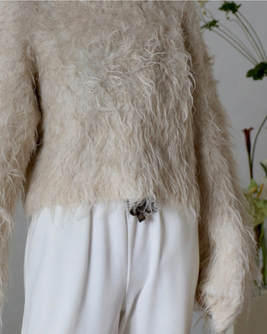 Teddy Bear Shaggy Cropped Pullover - Oatmeal
