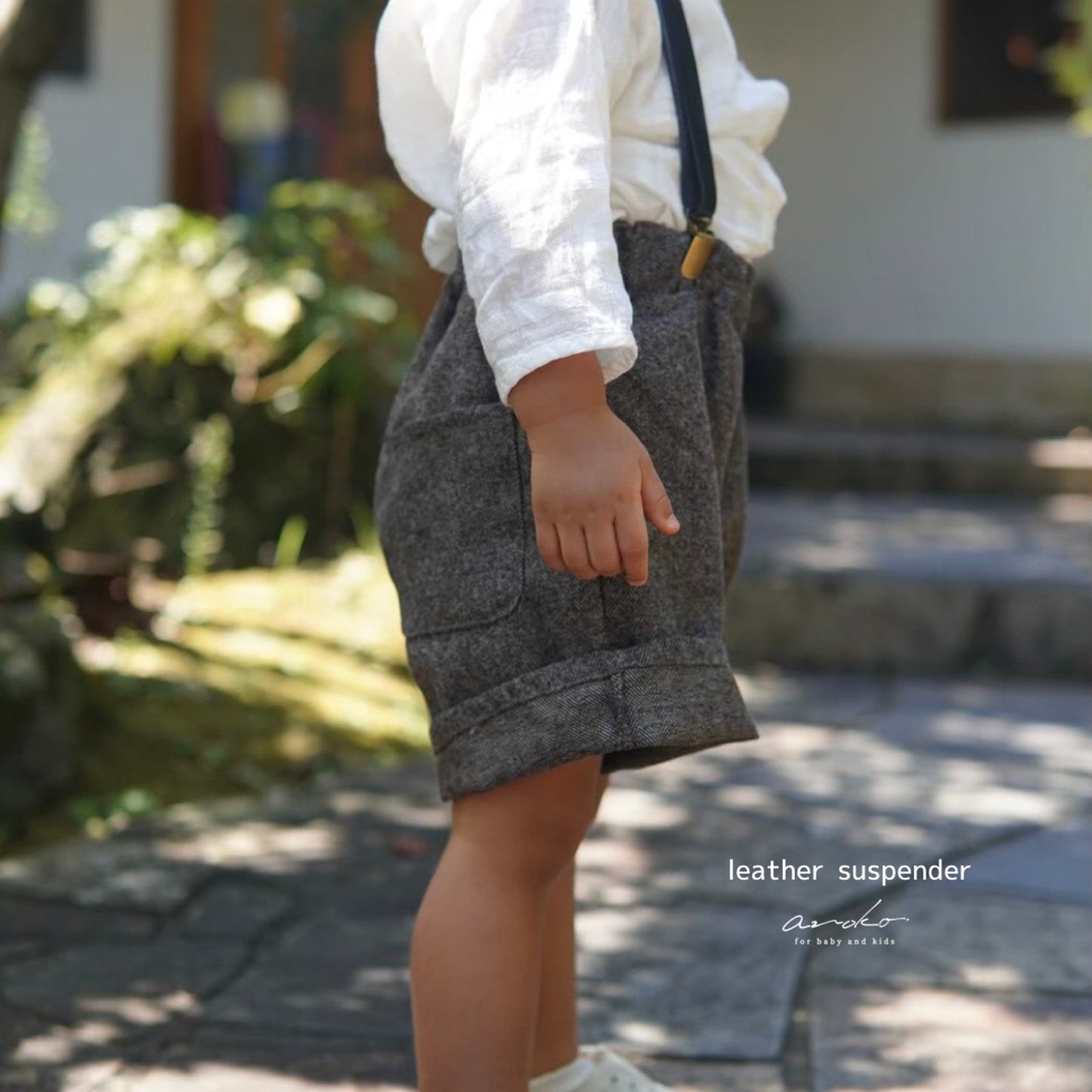 leather suspender / camel