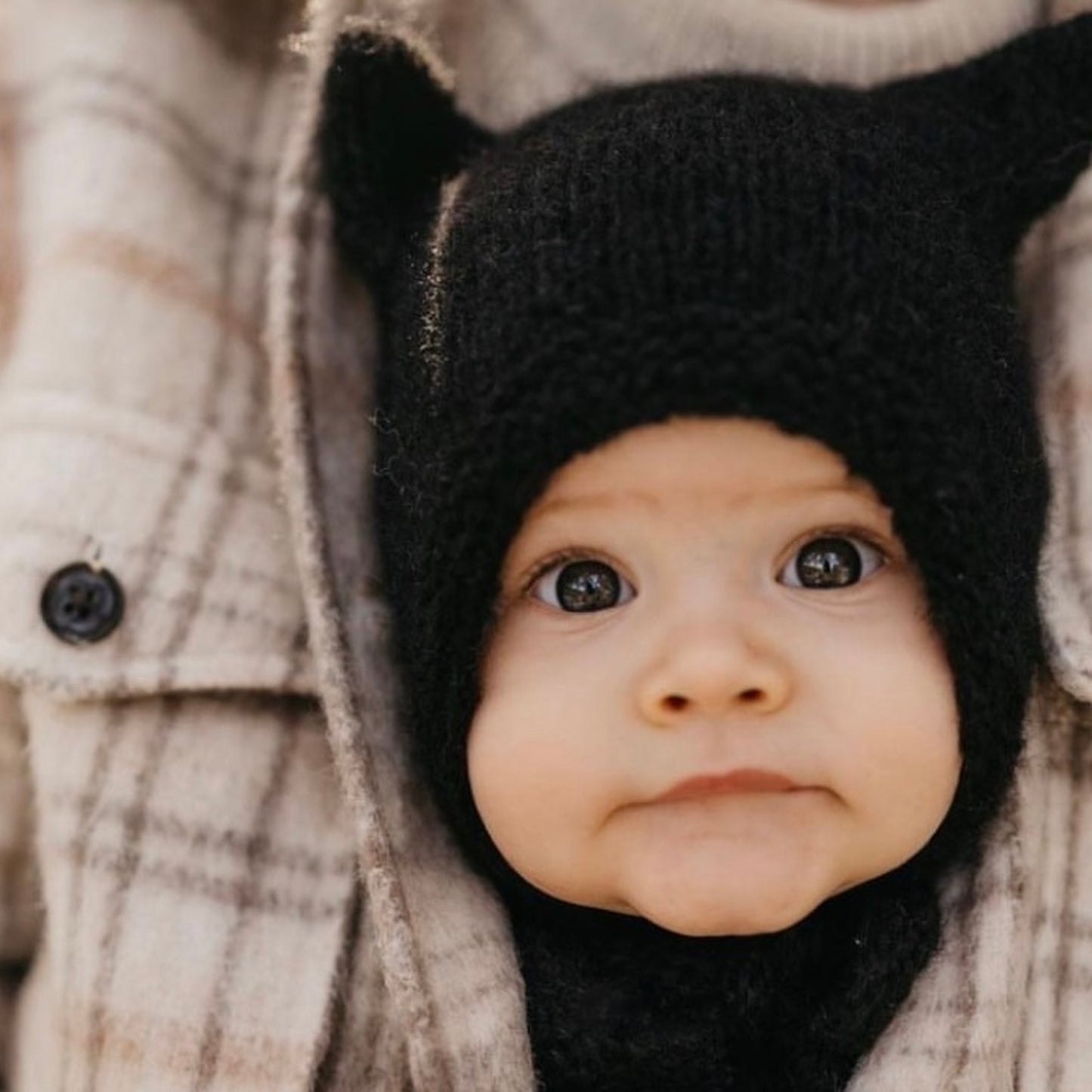 kitty hat / black