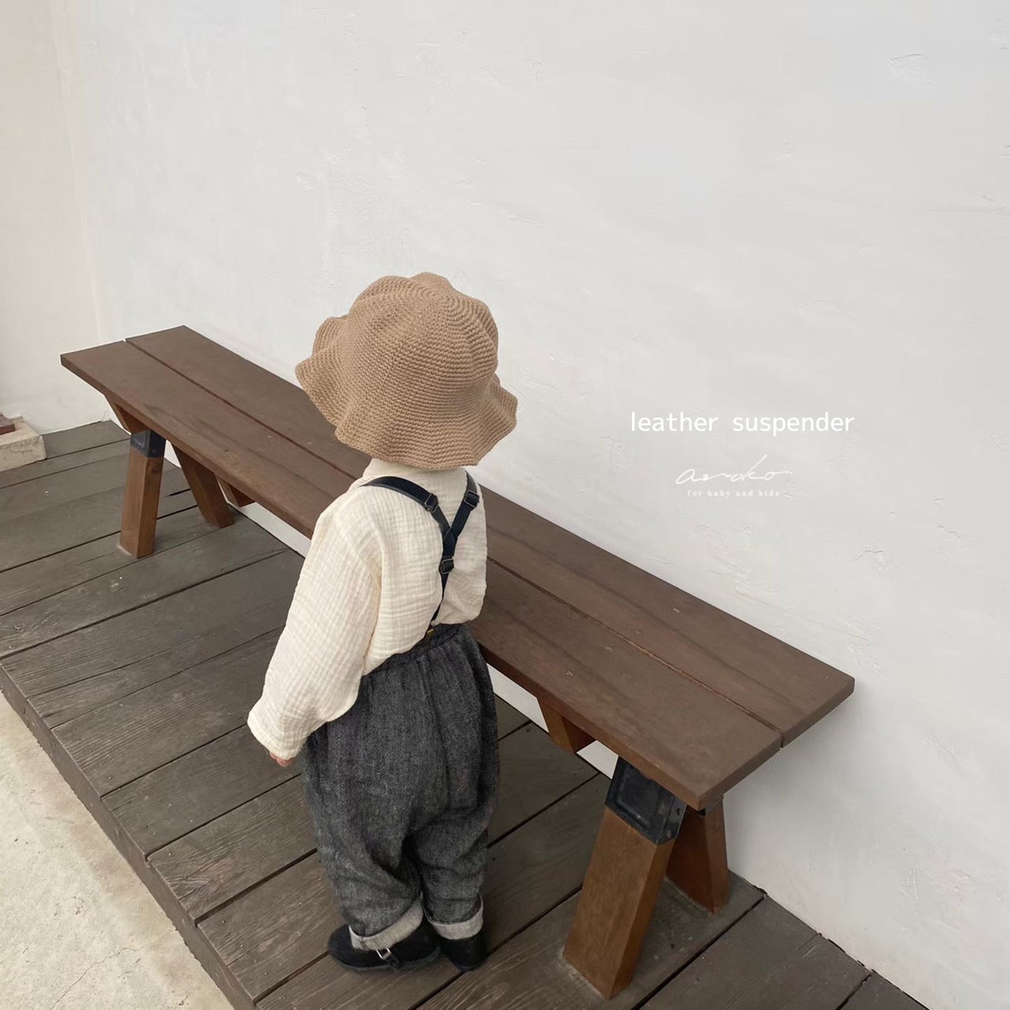 leather suspender / camel