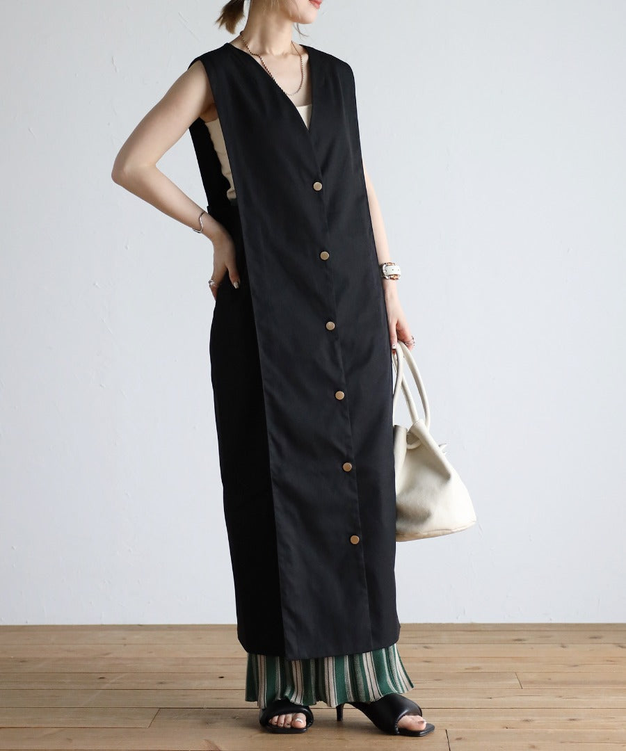 center button jumper skirt / black