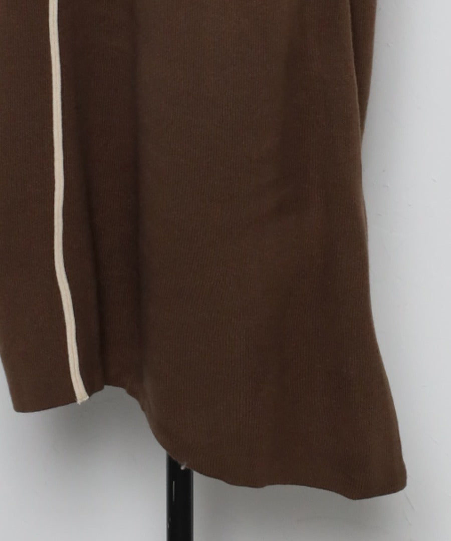 piping bicolor baloon sleeve onepiece