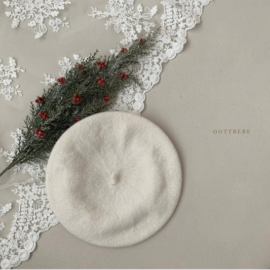 wool beret / ivory