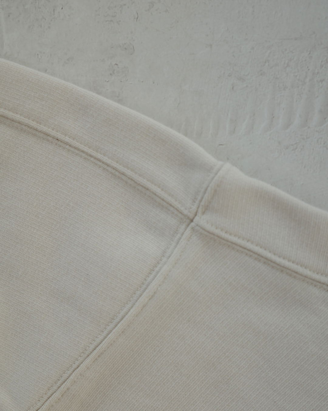 Organic French terry top - Cream [EARTH THE ARCHIVE] (26AW)