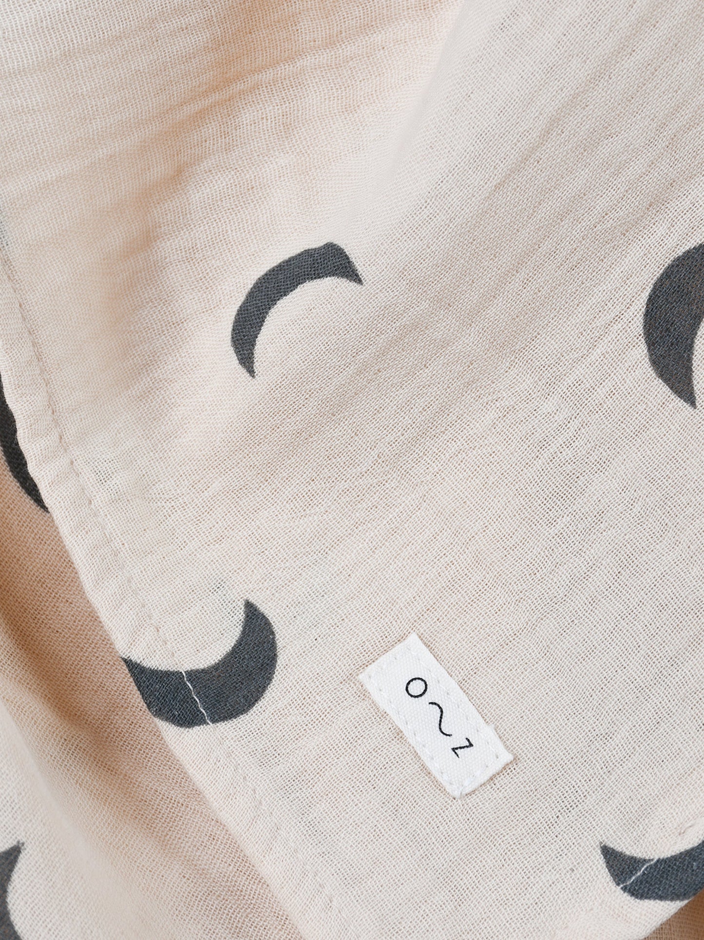 Pebble Midnight Muslin [organic zoo] (core collection)
