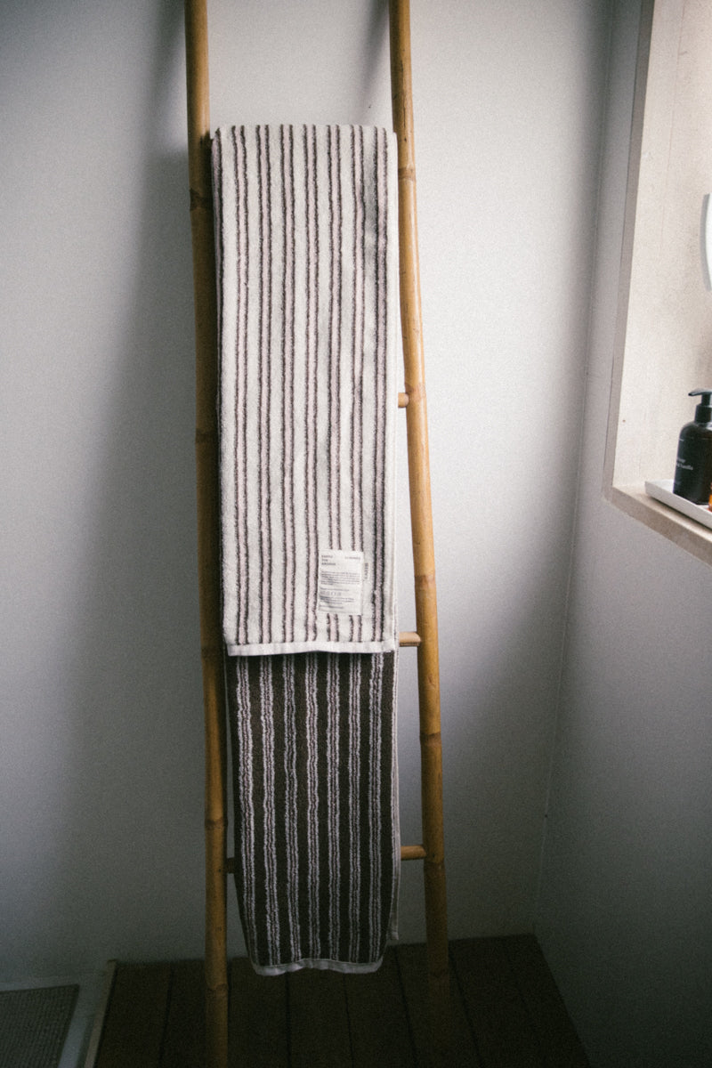 Organic bath towel - Pink/Brown [EARTH THE ARCHIVE] (26AW)