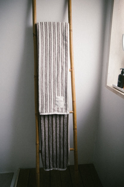 Organic bath towel - Pink/Brown [EARTH THE ARCHIVE] (26AW)