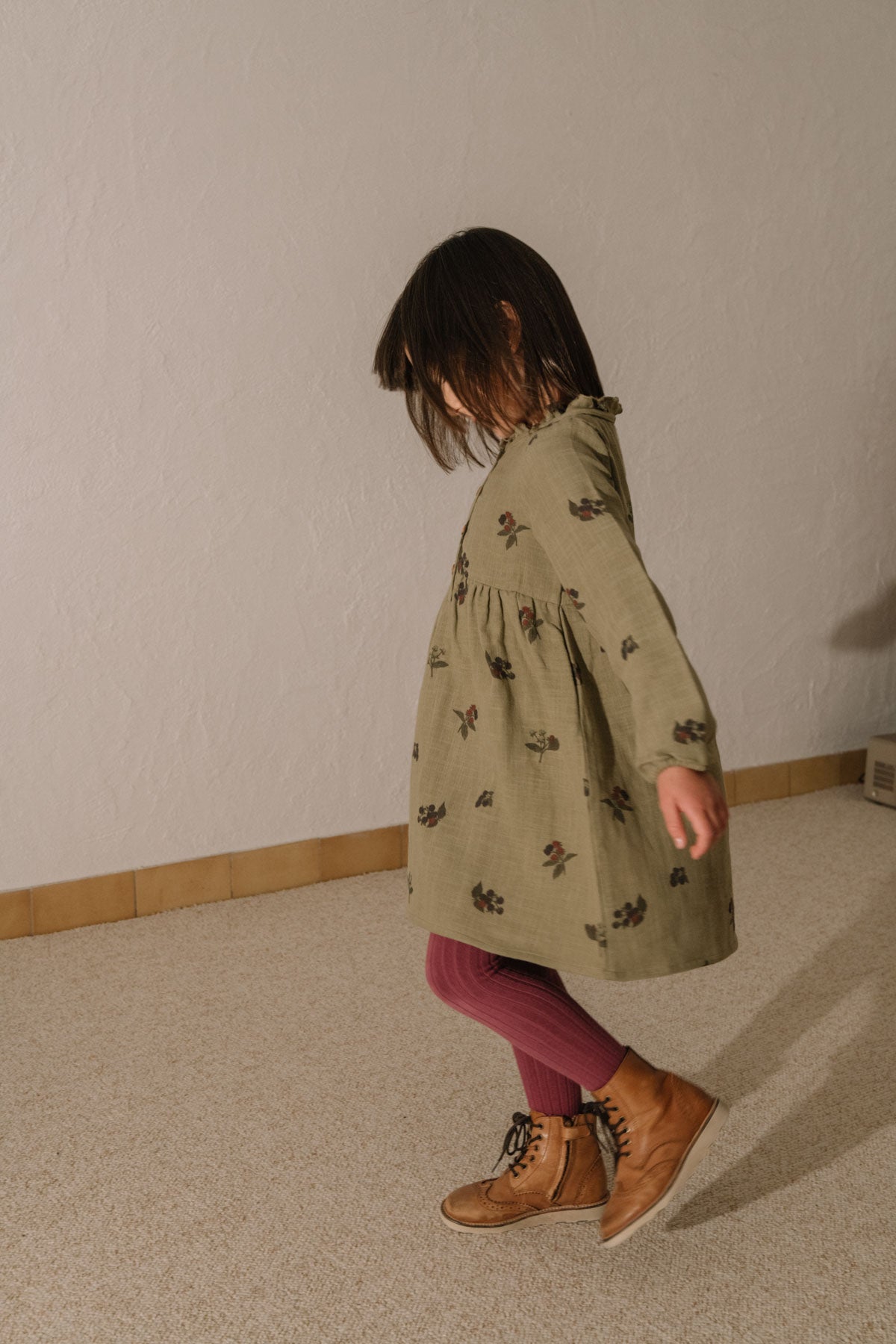 VERMONT DRESS - GREEN ALOE  / BLACKBERRIES [STUDIO BOHEME] (25AW)