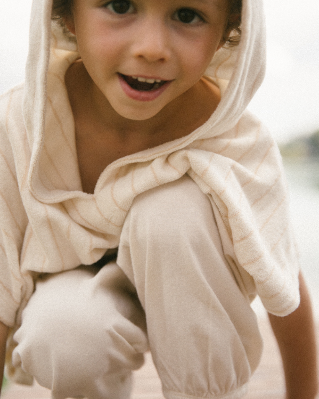 Hoodie cape - Beige Stripe [EARTH THE ARCHIVE] (26AW)