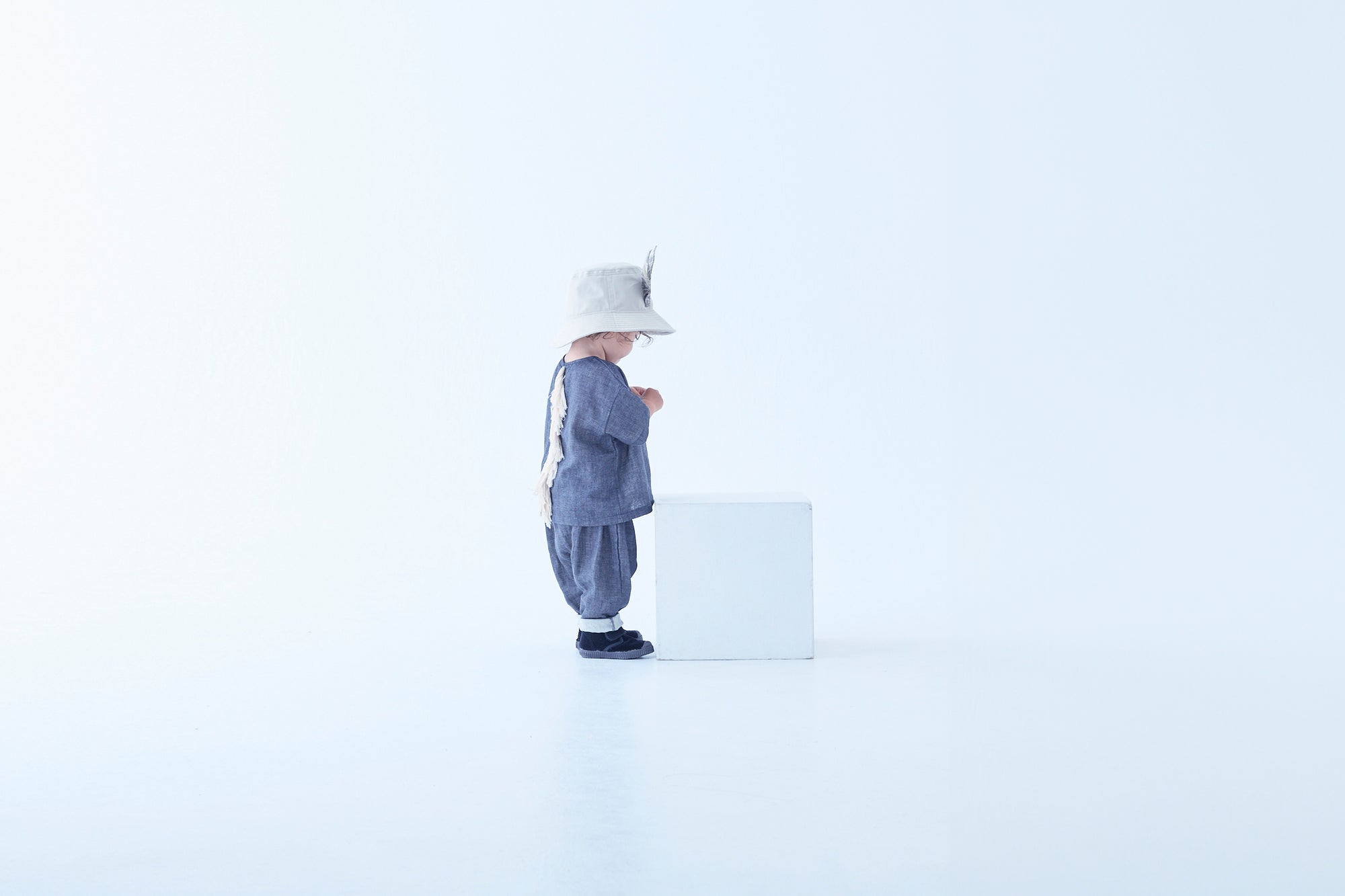 AZULEJOS Beast Bucket Hat - ivory [eLfinFolk] (26SS)