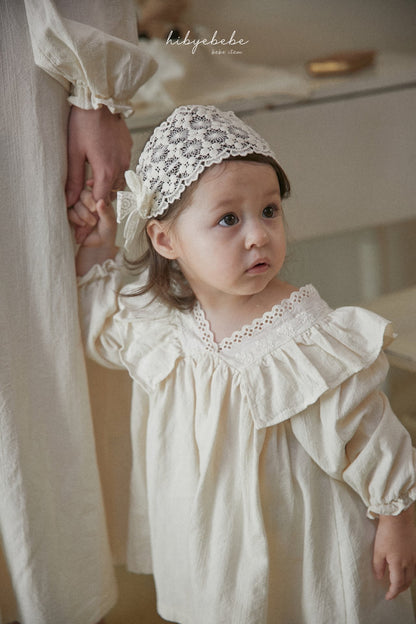 [hi bye bebe] V frill onepiece
