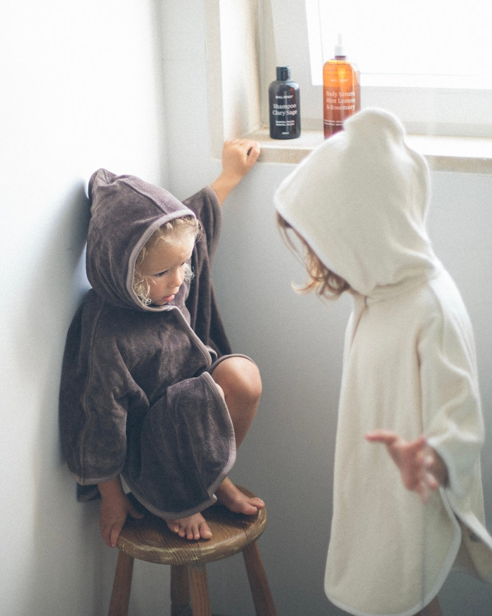 Towel Poncho - Ecru Cream [EARTH THE ARCHIVE] (26AW)