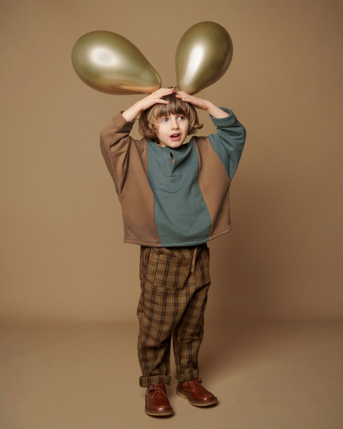 Adam Top - Tan / Bottle Green [HELLO LUPO] (25AW) – anoko.