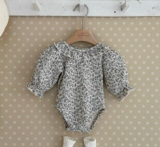 【予約商品】Grass Spandex Suit [monbebe] (26SS)【2026年3月中旬以降順次発送】