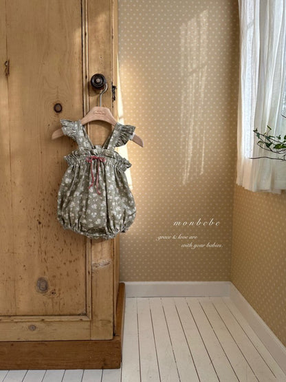 【予約商品】Flower frill suit [monbebe] (26SS)【2026年3月中旬以降順次発送】