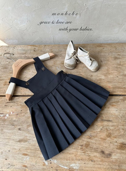 【予約商品】Emma pleated skirt [monbebe] (26SS)【2026年3月中旬以降順次発送】