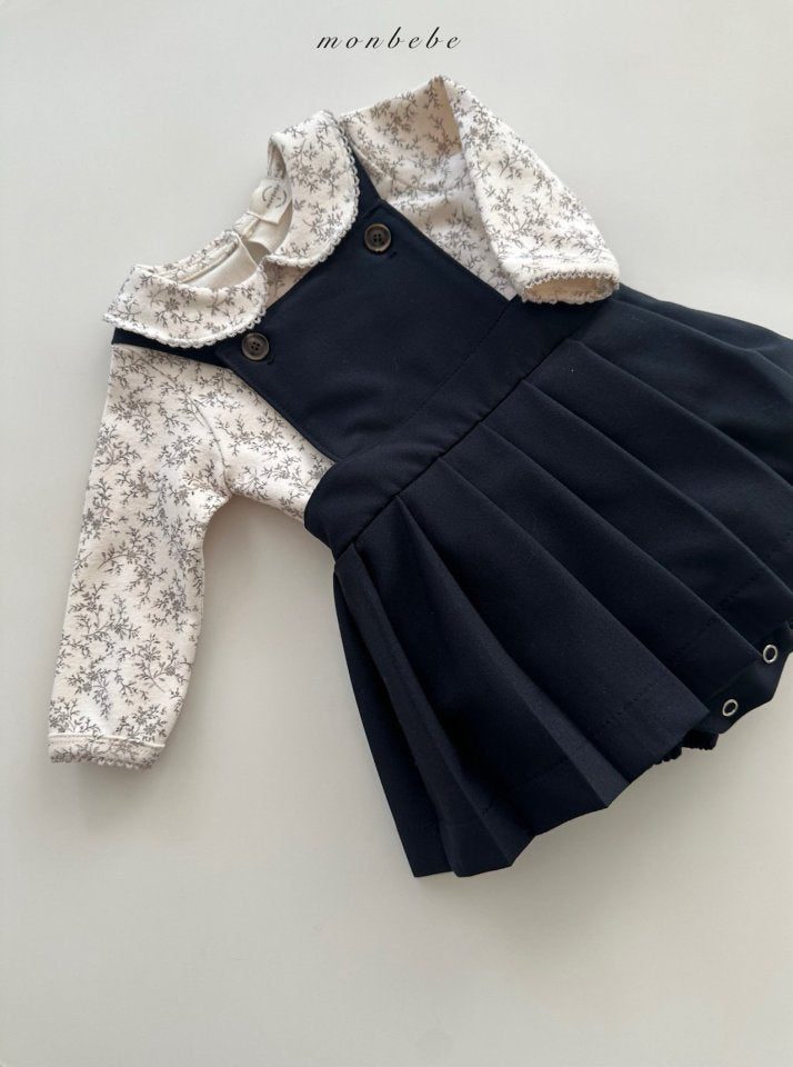 【予約商品】Emma pleated skirt [monbebe] (26SS)【2026年3月中旬以降順次発送】