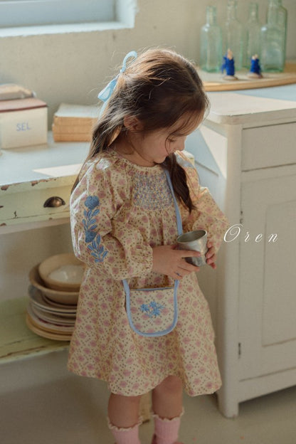 【予約商品】Daisy Mini Crossbody Bag [Oren] (26SS)【2026年3月中旬以降順次発送】