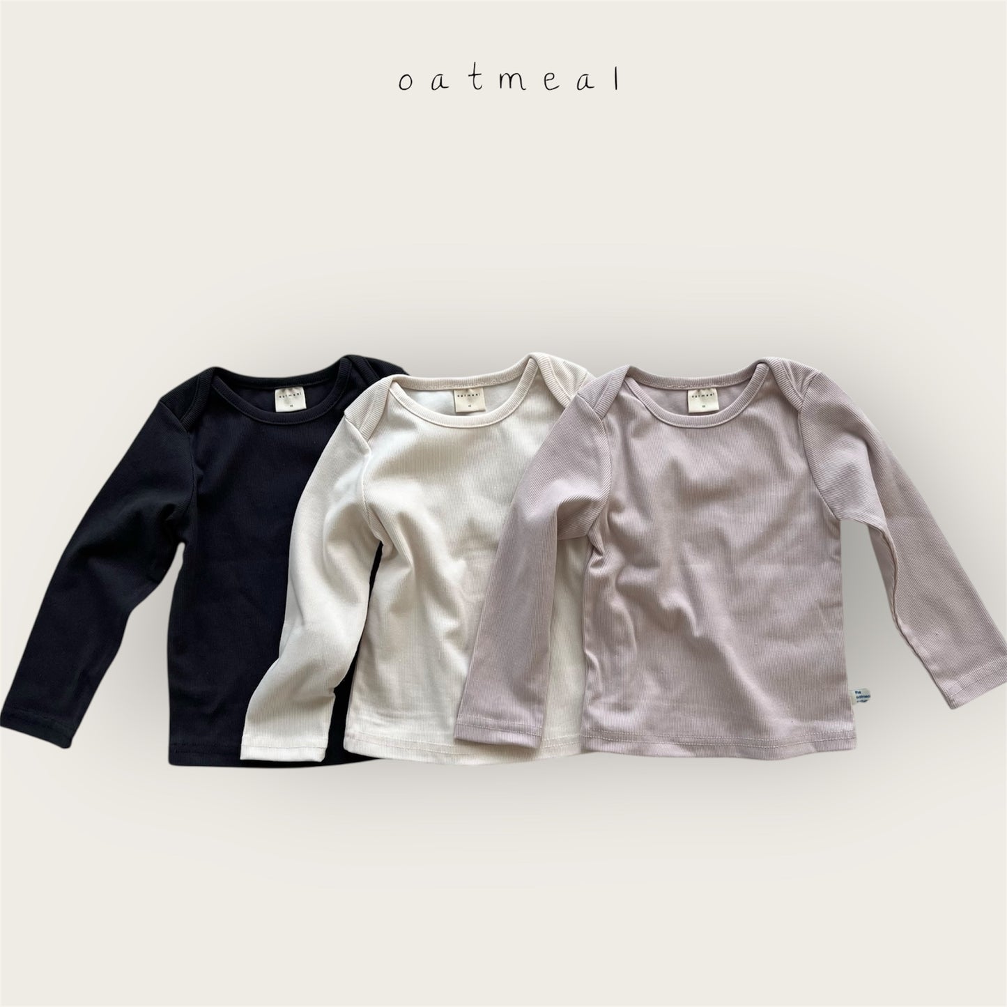 【予約商品】Bella Round tee [Oatmeal] (26SS)【2026年3月中旬以降順次発送】