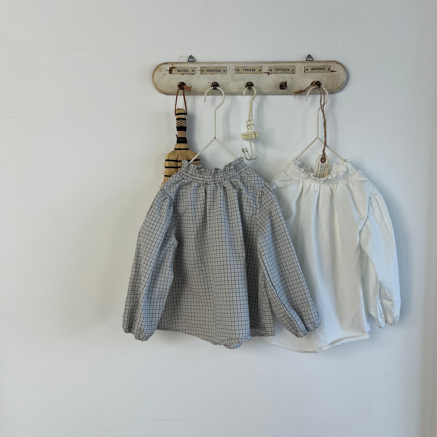 【予約商品】Smoke blouse [Oatmeal] (26SS)【2026年3月中旬以降順次発送】