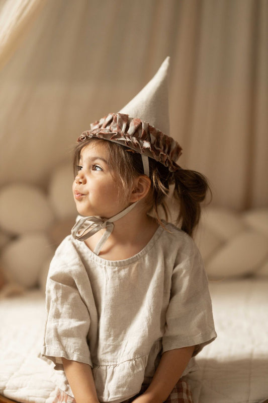 【オーダー会】'GIGGLE' FESTIVE CONE HAT [SHOMKA] 【2026年4月中旬以降順次発送】