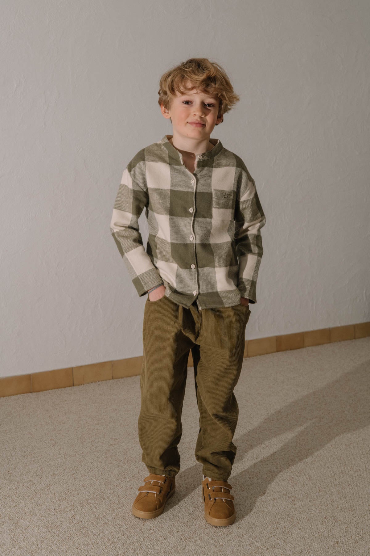 CARROT PANTS - GREEN NUTRIA [STUDIO BOHEME] (25AW)