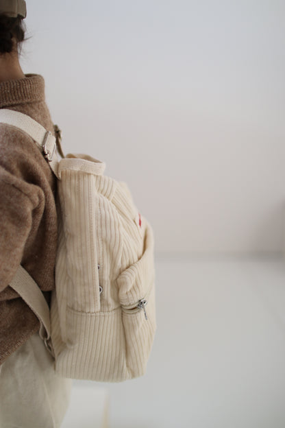 【オーダー会】Wouldu Corduroy Back Pack - Cream [wouldU]【2025年11月下旬以降順次お届け予定】