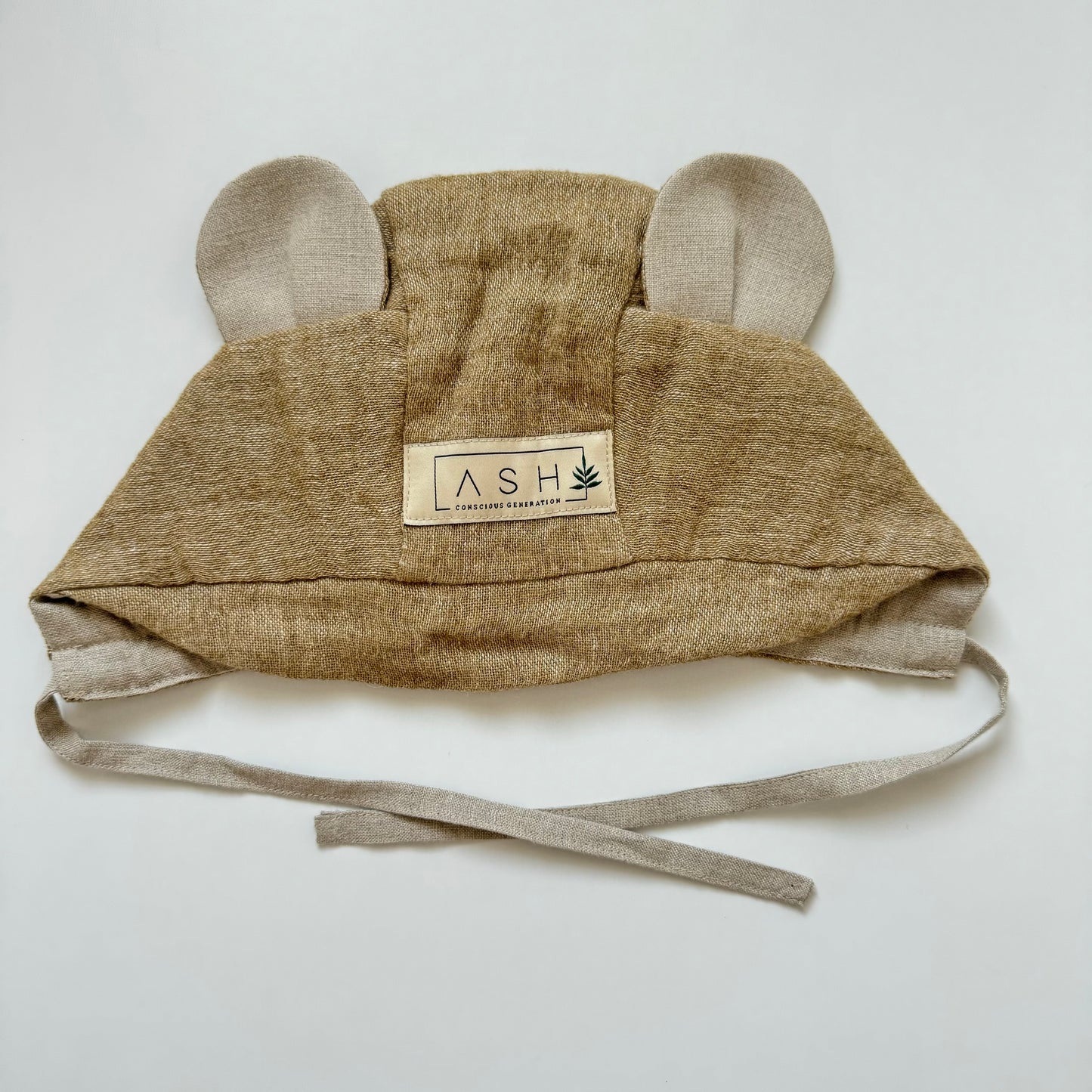 WOOL BEAR BRIM BONNET - TUNDRA (NEUTRAL EAR)
