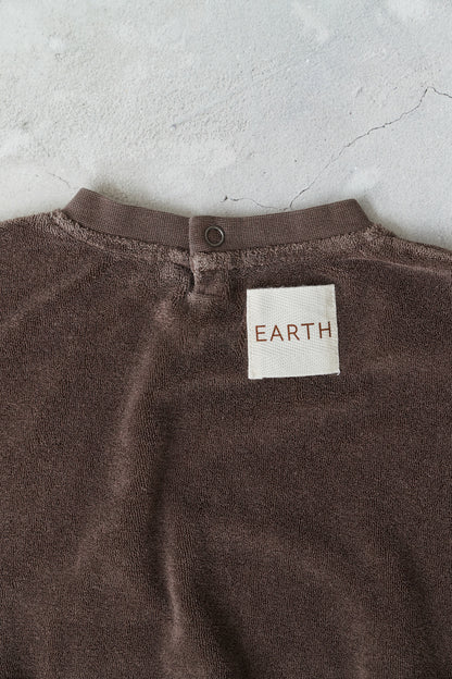 【26年11月オーダー会】 Volume Sweatshirts [EARTH THE ARCHIVE] (全6色) 【2026年3月上旬以降お届け予定】