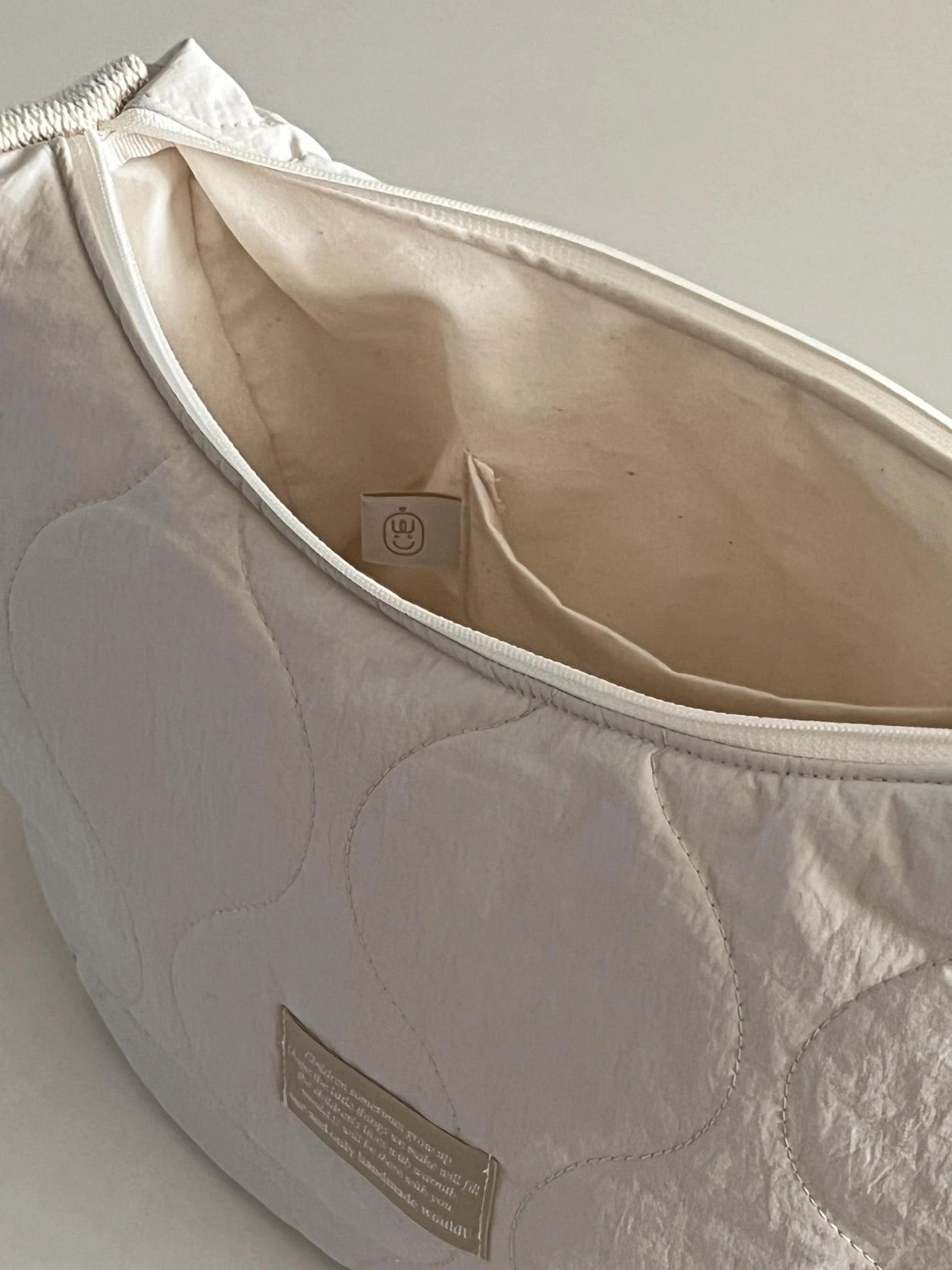 【オーダー会】Couple Cross Bag - Cream Beige [wouldU]【2025年11月下旬以降順次お届け予定】