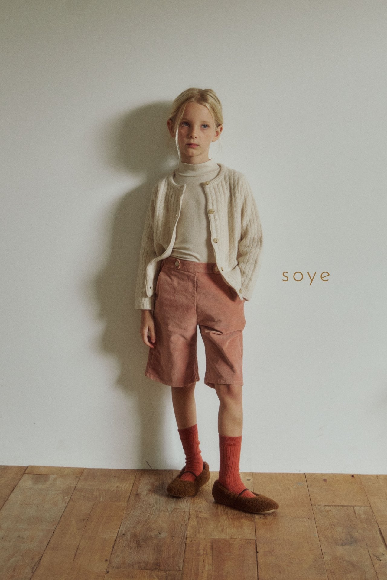 [soye] cashmere cable cardigan / beige