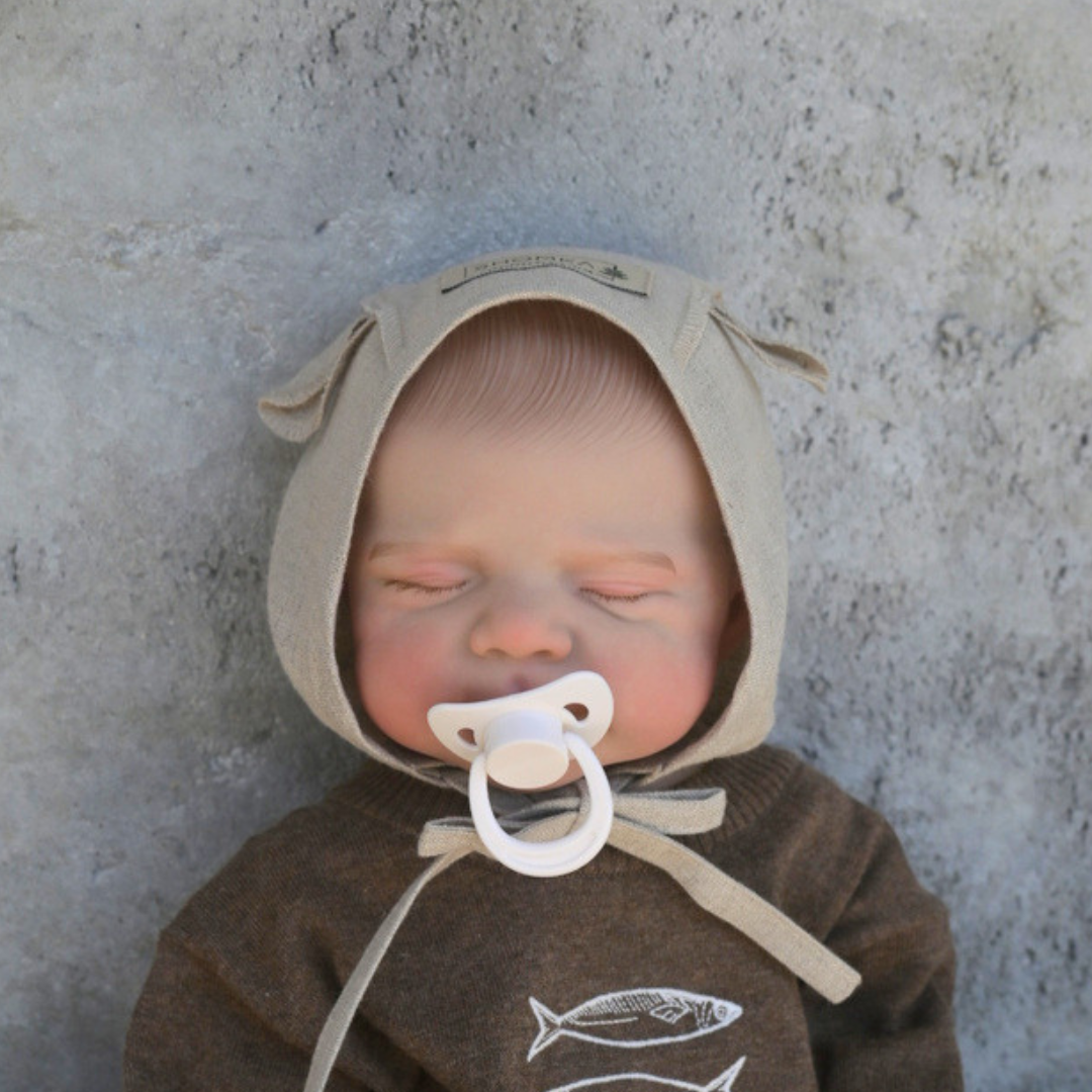 Bear Newborn Bonnet - Neutral [SHOMKA]