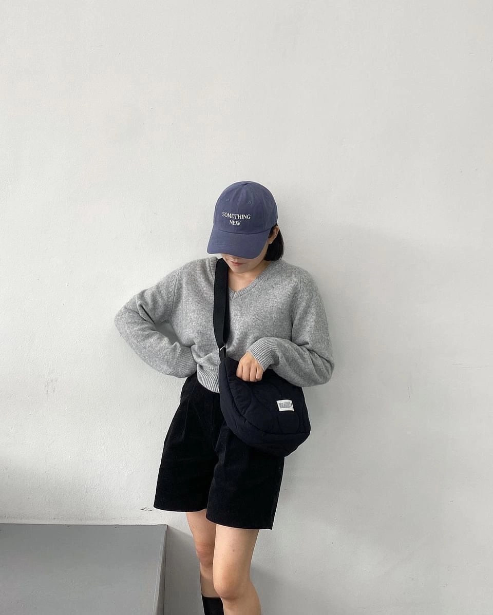 【オーダー会】Couple Cross Bag - Black Beige [wouldU]【2026年1月上旬以降順次お届け予定】